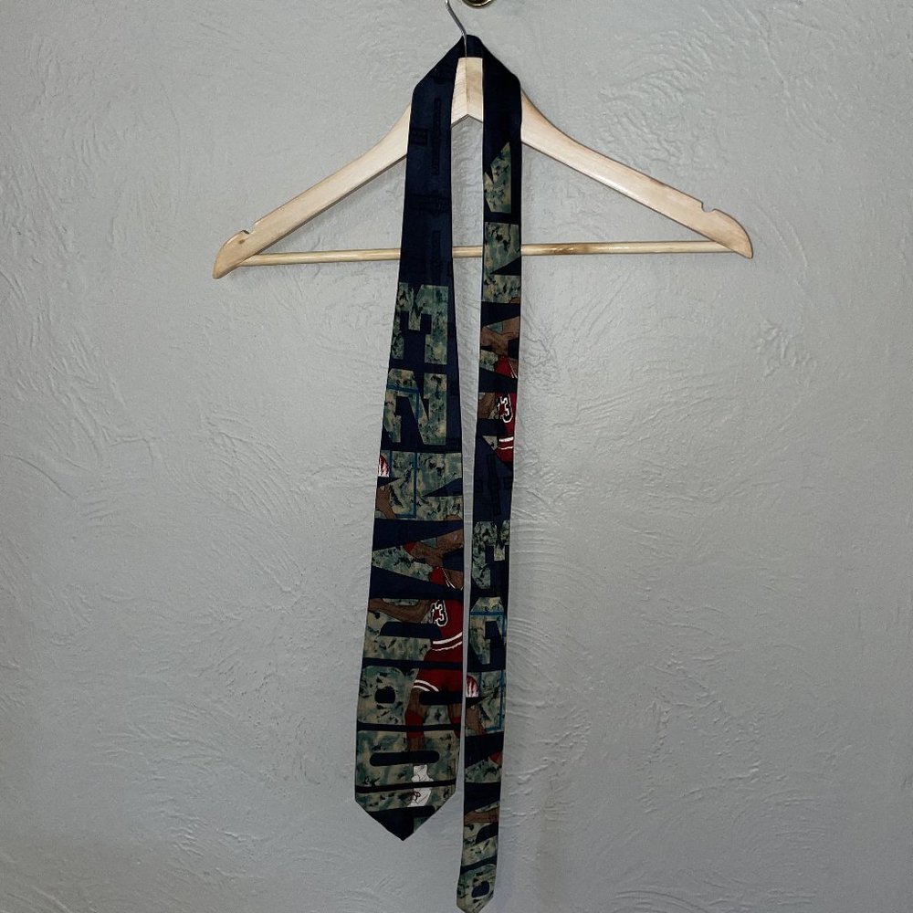 Bugatchi Uomofor Michael Jordan 100% Silk Neck Tie‎